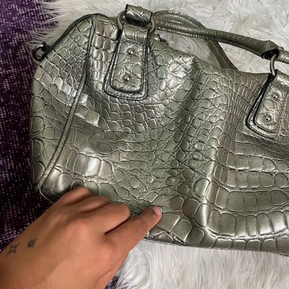Y2K vintage 2000s silver croc handbag mcbling music video vixen rockstar